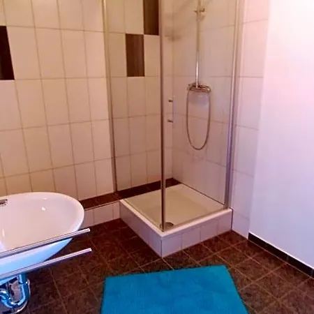 Bed & Breakfast Privathotel Der Schwarze Herrgott No Tv 3*