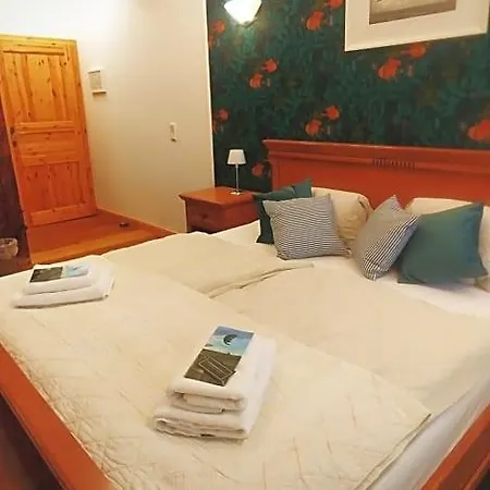 Bed & Breakfast Privathotel Der Schwarze Herrgott No Tv